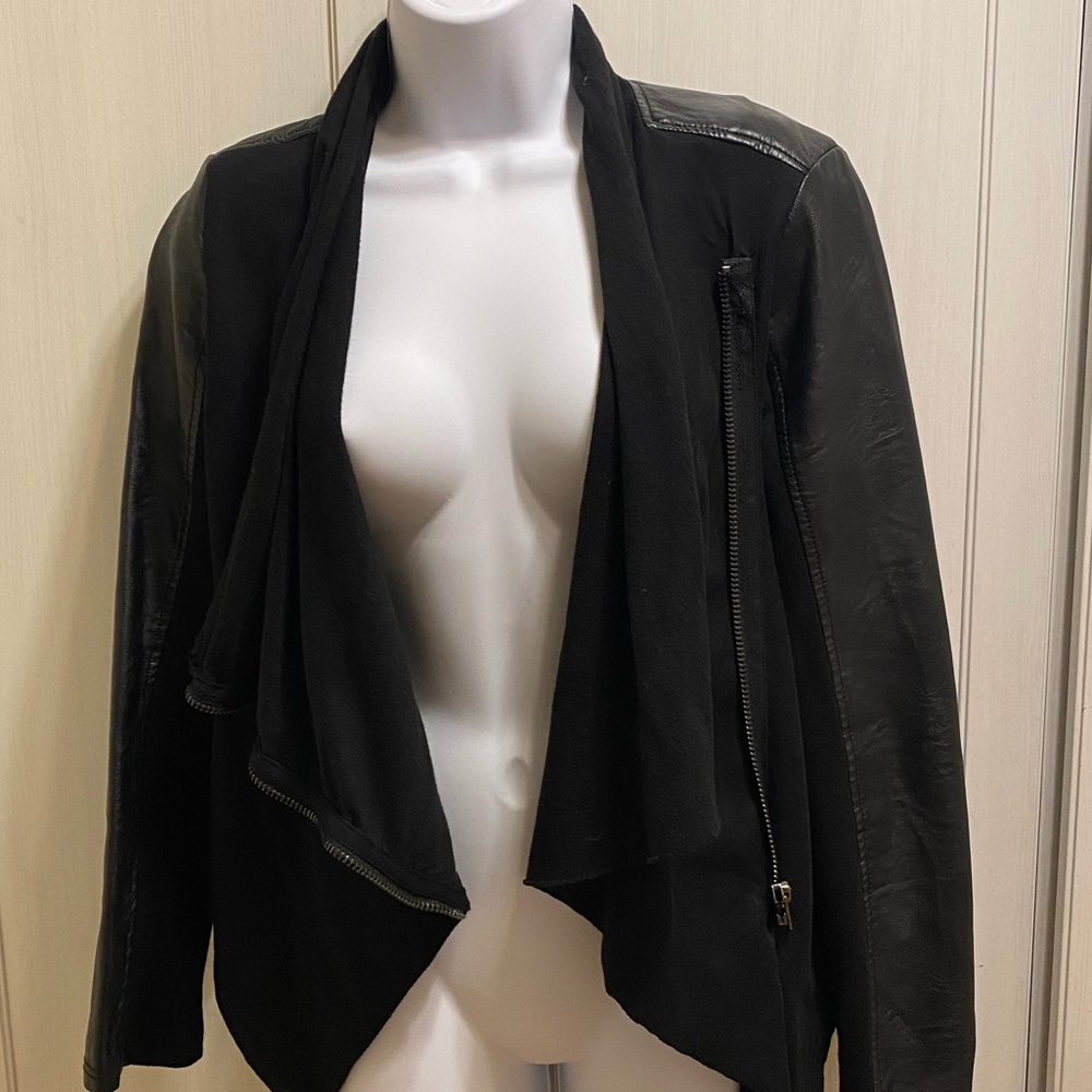 Forever 21 BLACK LEATHER JACKET
